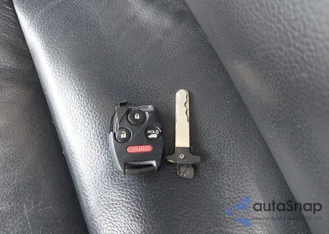 2013 Honda Pilot Touring from USA, damaged, VIN 5FNYF4H95DB048371